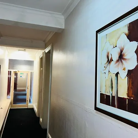 Hotel Gables 3*