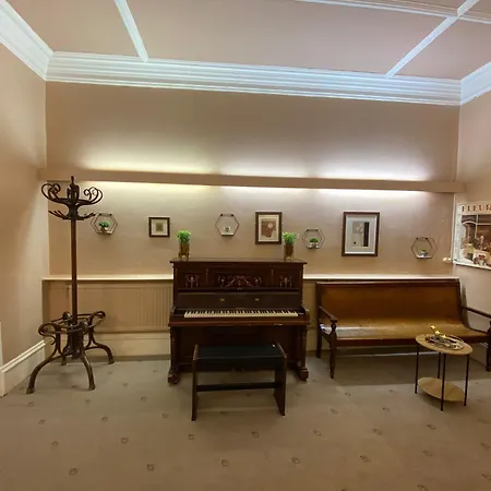 Gables Hotel 3*
