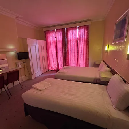 Gables Hotell 3*