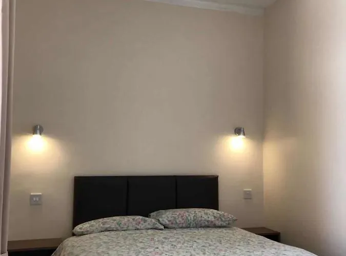 Gables מלון 3*